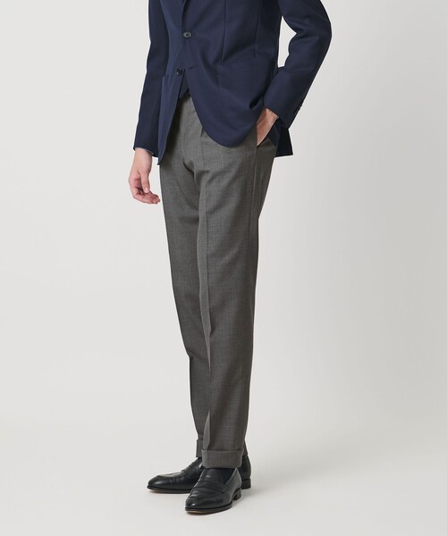 UNITED ARROWS（ユナイテッドアローズ）の「トロピカル クリース テーパード 1プリーツ スラックス（スラックス・メンズ・グレー系/モカ・44/50/46/48）」の17枚目の写真