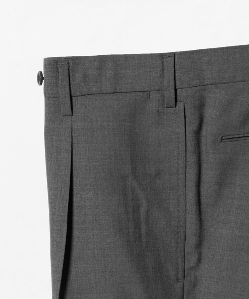 UNITED ARROWS（ユナイテッドアローズ）の「トロピカル クリース テーパード 1プリーツ スラックス（スラックス・メンズ・グレー系/モカ・44/50/46/48）」の5枚目の写真