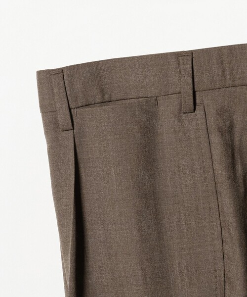 UNITED ARROWS（ユナイテッドアローズ）の「トロピカル クリース テーパード 1プリーツ スラックス（スラックス・メンズ・グレー系/モカ・44/50/46/48）」の12枚目の写真