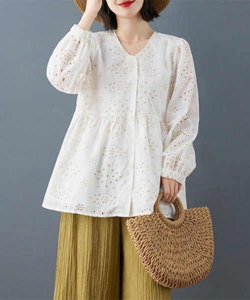 ONEP STAR(ワンピスター)の「刺繍×アイレットデザインブラウス(シャツ/ブラウス・レディース・ホワイト・X-LARGE/LARGE/MEDIUM)」の6枚目の写真