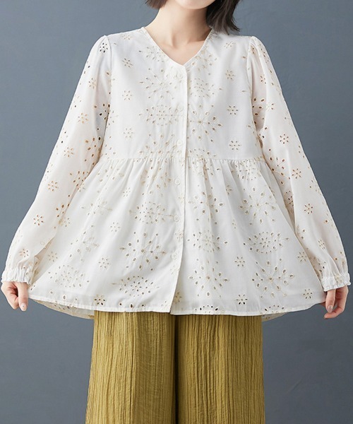 ONEP STAR(ワンピスター)の「刺繍×アイレットデザインブラウス(シャツ/ブラウス・レディース・ホワイト・X-LARGE/LARGE/MEDIUM)」の8枚目の写真