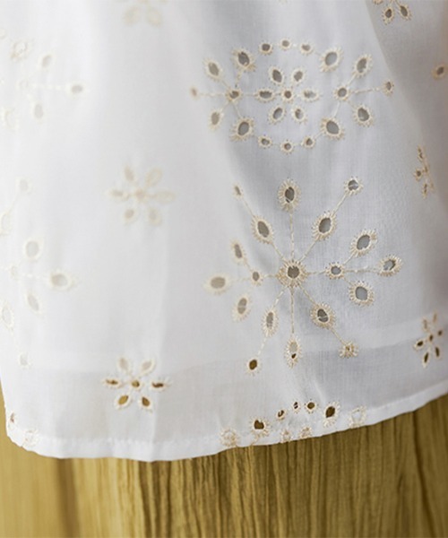 ONEP STAR(ワンピスター)の「刺繍×アイレットデザインブラウス(シャツ/ブラウス・レディース・ホワイト・X-LARGE/LARGE/MEDIUM)」の15枚目の写真