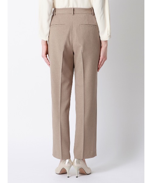 SUIT SQUARE(スーツスクエア)の「みんなのスーツ ピンタックストレートパンツ ウォッシャブル PRESTIGE TECHNOLOGY(スラックス・レディース・ベージュ・L/M/S)」の6枚目の写真