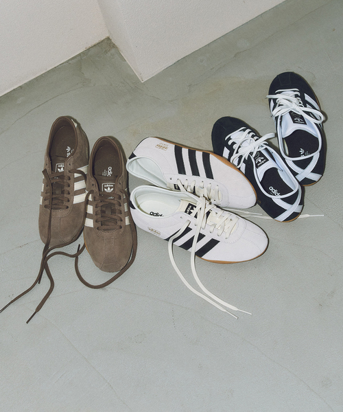 adidas(アディダス)の「adidas/アディダス SAMBA TOKYO W(その他シューズ・レディース・アイボリー/ブラック/ブラウン・23cm/24cm/23.5cm/25cm/24.5cm)」の4枚目の写真