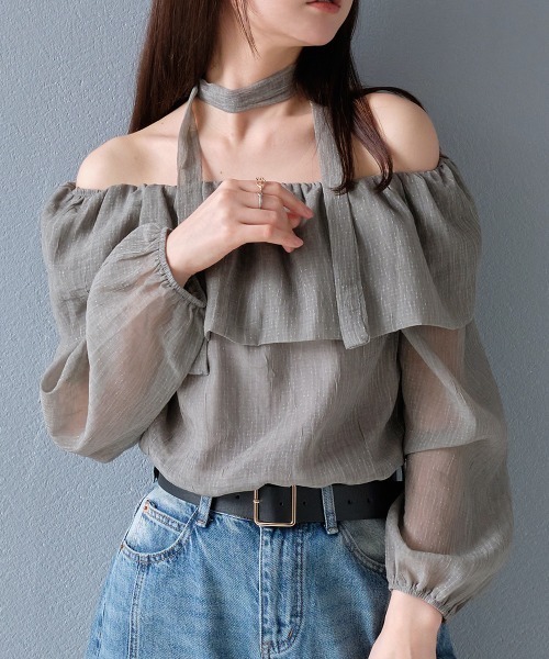 Rejoule(リジュール)の「タイ付き 前後2WAY ラメ入りシアーオフショルブラウス(シャツ/ブラウス・レディース・ブラック/グレー/アイボリー・FREE)」の12枚目の写真
