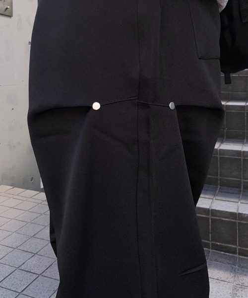 lilful(リルフル)の「【26年春夏新作】タックワイド七分丈スタッズハーフスラックス(スラックス・メンズ・グレー/ブラック・L/M)」の15枚目の写真