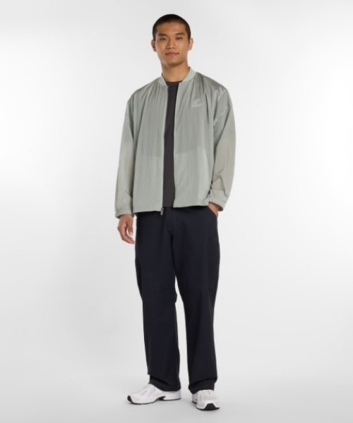 NEW BALANCE(ニューバランス)の「New Balance 大谷翔平 Signature Crinkle Nylon Jacket(ニューバランス 大谷翔平シグネチャークリンクルナイロンジャケット)(ナイロンジャケット・メンズ・グレー系/ブラック系・MEDIUM/LARGE/X-LARGE)」の15枚目の写真