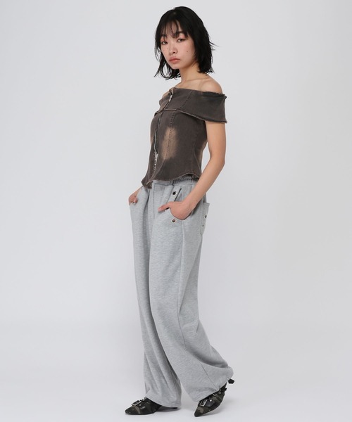 3.3 Field Trip （3.3フィールドトリップ）の「3.3 Field Trip／デニムオフショル半袖ブラウス（シャツ/ブラウス・レディース・ブラック/ブルー・FREE）」の4枚目の写真