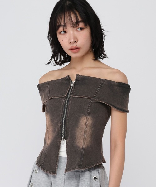 3.3 Field Trip （3.3フィールドトリップ）の「3.3 Field Trip／デニムオフショル半袖ブラウス（シャツ/ブラウス・レディース・ブラック/ブルー・FREE）」の6枚目の写真