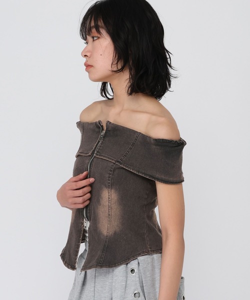 3.3 Field Trip （3.3フィールドトリップ）の「3.3 Field Trip／デニムオフショル半袖ブラウス（シャツ/ブラウス・レディース・ブラック/ブルー・FREE）」の7枚目の写真