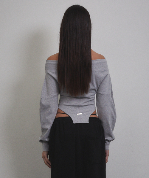 VOONT(ブント)の「Corset Off Shoulder Sweatshirt (GRAY)(スウェット・レディース・アッシュグレー・SMALL/MEDIUM)」の4枚目の写真