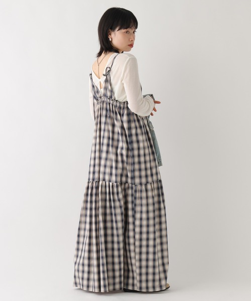 BAYFLOW（ベイフロー）の「[WEB限定]ティアードチェックキャミワンピース（ワンピース・レディース・ネイビー/グレー・FREE）」の7枚目の写真