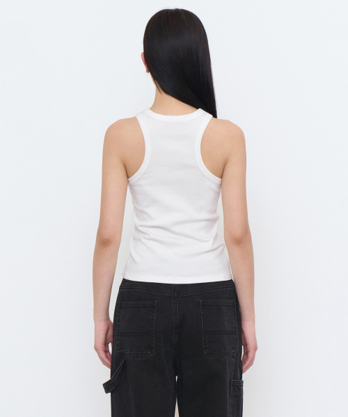 MUSINSA STANDARD WOMAN（ムシンサスタンダードウーマン）の「ウィメンズレーサータンクトップ[ホワイト]（Tシャツ/カットソー・レディース・その他・SMALL/MEDIUM/LARGE/X-SMALL）」の5枚目の写真