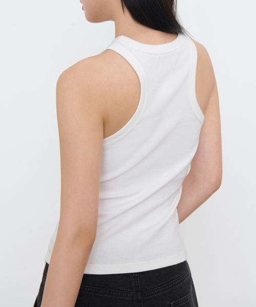 MUSINSA STANDARD WOMAN（ムシンサスタンダードウーマン）の「ウィメンズレーサータンクトップ[ホワイト]（Tシャツ/カットソー・レディース・その他・SMALL/MEDIUM/LARGE/X-SMALL）」の7枚目の写真