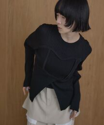ビスチェライクニット