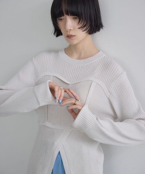 kivi(キヴィ)の「ビスチェライクニット(ニット/セーター・レディース・ブラック/ナチュラル/ライトブルー・FREE)」の15枚目の写真