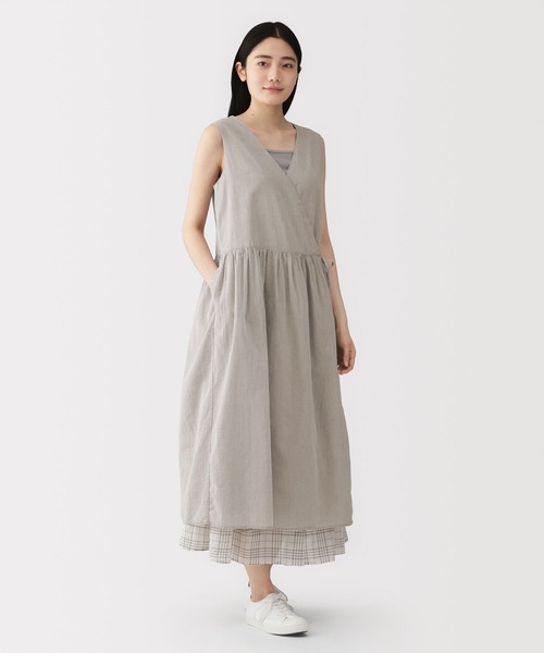 無印良品(ムジルシリョウヒン)の「婦人 強撚 シアーカシュクールワンピース(ワンピース・レディース・ブラック/ダークグリーン/ベージュ・S/M/L/XL)」の13枚目の写真