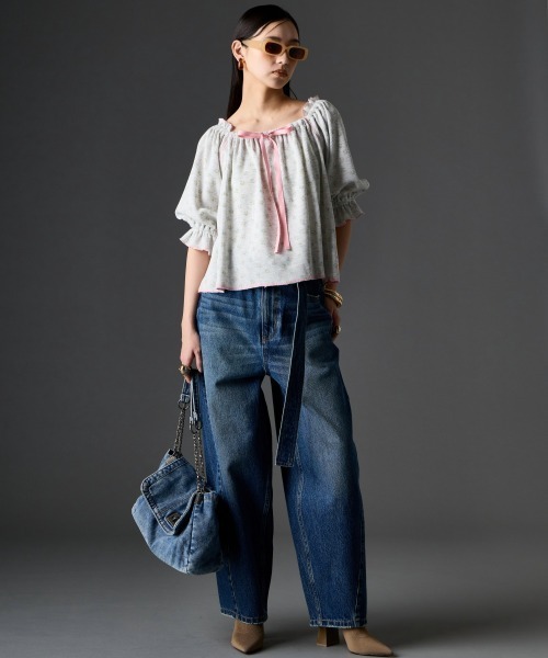 GEVS.(ジェイヴィス)の「ワッフル花柄プリントパフスリーブカットソー<大きいサイズ有>GEVS.(Tシャツ/カットソー・レディース・ライトグレー系/ネイビー系・3L/LL/L/M/5L/4L)」の3枚目の写真