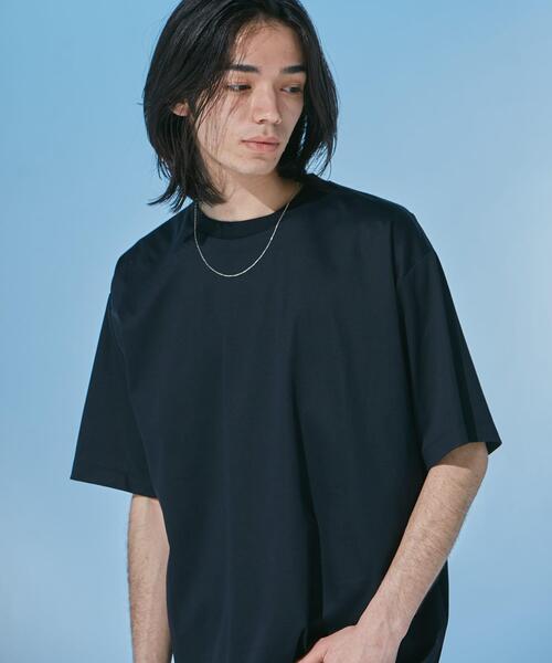 URBAN RESEARCH DOORS(アーバンリサーチドアーズ)の「『仁村紗和さん着用』『UR TECH』 サマシェア クルーネックTシャツ(Tシャツ/カットソー・メンズ・ブラック/ネイビー/グリーン/ホワイト・MEDIUM/SMALL/X-LARGE/LARGE)」の4枚目の写真