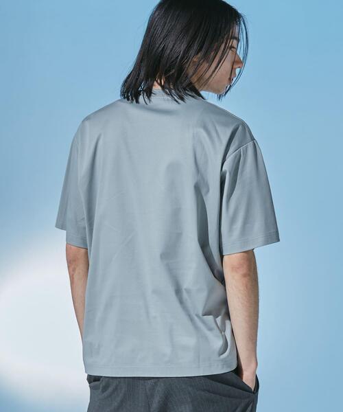 URBAN RESEARCH DOORS(アーバンリサーチドアーズ)の「『仁村紗和さん着用』『UR TECH』 サマシェア クルーネックTシャツ(Tシャツ/カットソー・メンズ・ブラック/ネイビー/グリーン/ホワイト・MEDIUM/SMALL/X-LARGE/LARGE)」の5枚目の写真
