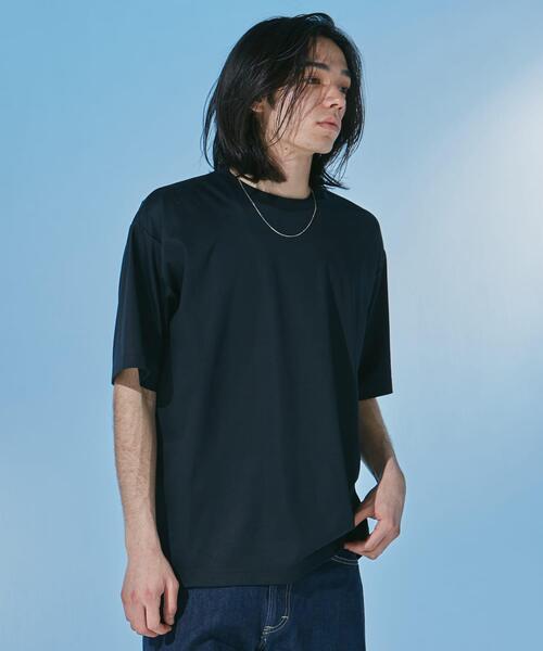 URBAN RESEARCH DOORS(アーバンリサーチドアーズ)の「『仁村紗和さん着用』『UR TECH』 サマシェア クルーネックTシャツ(Tシャツ/カットソー・メンズ・ブラック/ネイビー/グリーン/ホワイト・MEDIUM/SMALL/X-LARGE/LARGE)」の13枚目の写真