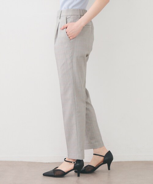 index（インデックス）の「Everyday！テーパードパンツ【洗濯機OK/吸水速乾/接触冷感/透け防止】《XS～LL/6col》（その他パンツ・レディース・オフホワイト/ネイビー系2/ネイビー/グレー系1/ライトグリーン/ブラック系1・38/36/34/03/02/44/42/40）」の14枚目の写真