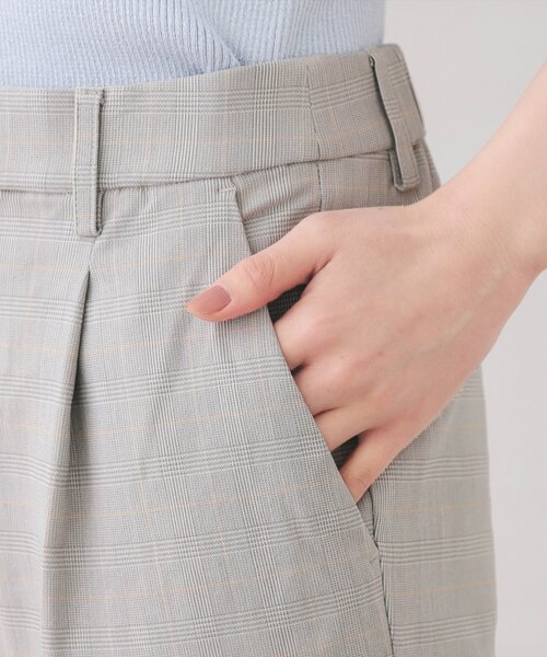 index（インデックス）の「Everyday！テーパードパンツ【洗濯機OK/吸水速乾/接触冷感/透け防止】《XS～LL/6col》（その他パンツ・レディース・オフホワイト/ネイビー系2/ネイビー/グレー系1/ライトグリーン/ブラック系1・38/36/34/03/02/44/42/40）」の18枚目の写真