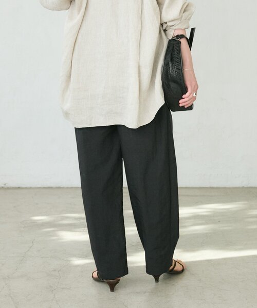 RIVE DROITE（リヴドロワ）の「予約【撥水機能付き】コットンライクイージーパンツ（その他パンツ・レディース・カーキ/ブラック/ベージュ・38/36）」の11枚目の写真