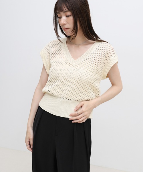 select MOCA(セレクトモカ)の「フレンチスリーブリネンタッチメッシュベスト(ベスト・レディース・アイボリー/モカ/ブラック・FREE)」の10枚目の写真