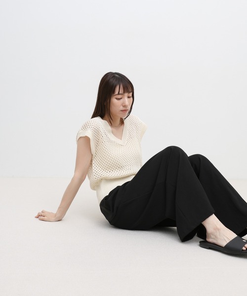 select MOCA(セレクトモカ)の「フレンチスリーブリネンタッチメッシュベスト(ベスト・レディース・アイボリー/モカ/ブラック・FREE)」の13枚目の写真