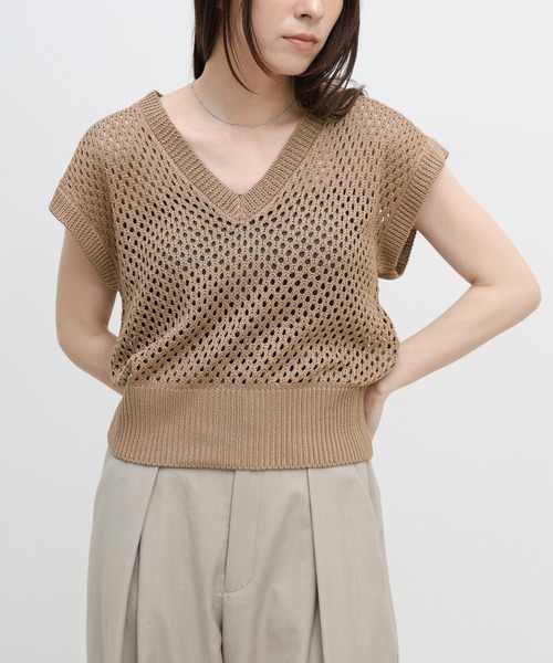 select MOCA(セレクトモカ)の「フレンチスリーブリネンタッチメッシュベスト(ベスト・レディース・アイボリー/モカ/ブラック・FREE)」の16枚目の写真
