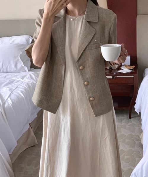 SallyLunn(サリーラン)の「バックアクセント ノースリーブワンピース(ワンピース・レディース・ライトベージュ/ブラック・MEDIUM/LARGE)」の9枚目の写真