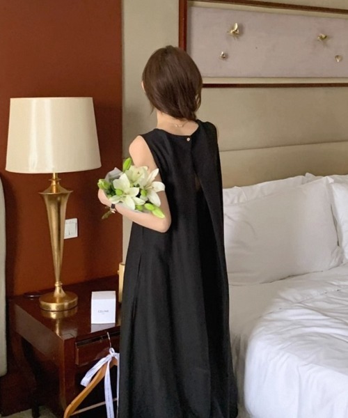 SallyLunn(サリーラン)の「バックアクセント ノースリーブワンピース(ワンピース・レディース・ライトベージュ/ブラック・MEDIUM/LARGE)」の22枚目の写真