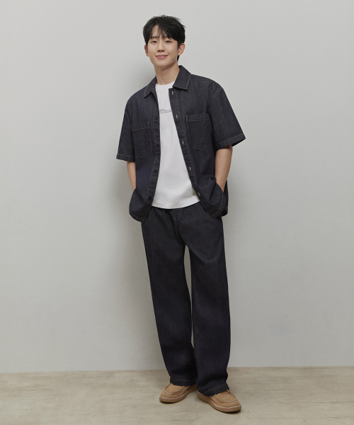 MINDBRIDGE（マインドブリッジ）の「[COUTURE]ノンフェードデニムオーバーサイズ半袖シャツ（シャツ/ブラウス・メンズ・インディゴブルー・95/100/105/110）」の6枚目の写真