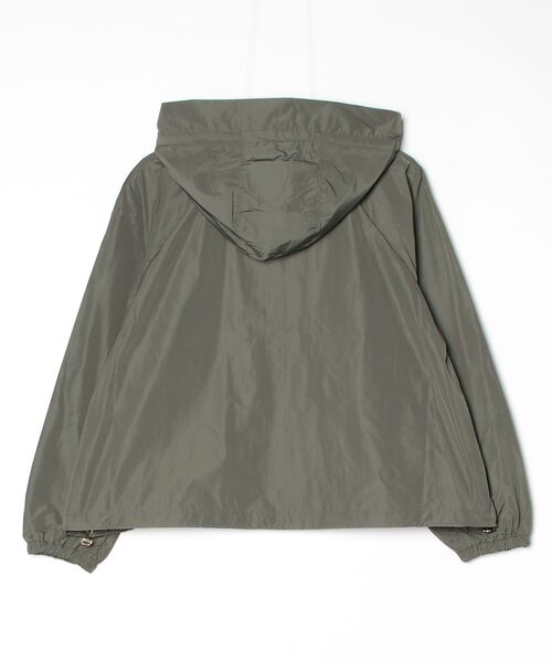 Barbour（バブアー）の「Mae シャワープルーフ ノンワックス ジャケット（レディース）（その他アウター・レディース・ブラック/ライトベージュ/オリーブ・8/10）」の19枚目の写真