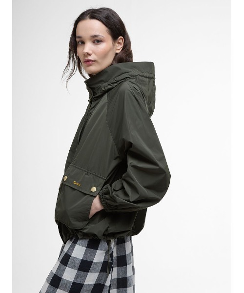 Barbour（バブアー）の「Mae シャワープルーフ ノンワックス ジャケット（レディース）（その他アウター・レディース・ブラック/ライトベージュ/オリーブ・8/10）」の13枚目の写真