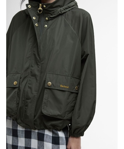 Barbour（バブアー）の「Mae シャワープルーフ ノンワックス ジャケット（レディース）（その他アウター・レディース・ブラック/ライトベージュ/オリーブ・8/10）」の14枚目の写真