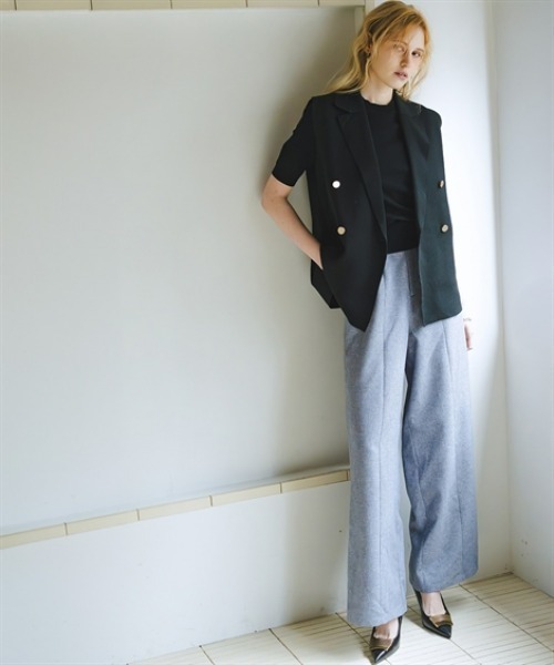 Maison INNESS（メゾンアイネス）の「スポンジヤーン テーラードニット（ハンガー干し・毛玉になりにくい）＜大きいサイズ有＞（ベスト・レディース・ブラック/オフホワイト・4L/3L/LL/L/M/S/5L）」の9枚目の写真