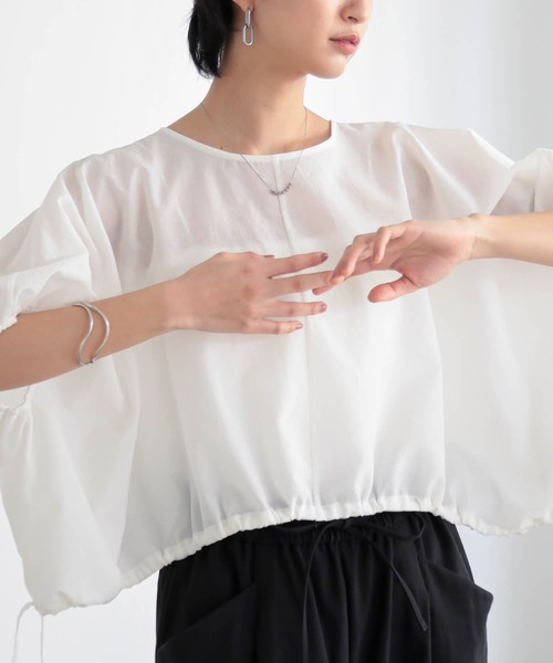 for/c（フォーシー）の「ドロストヘムドルマンブラウス【サスティナブル】（シャツ/ブラウス・レディース・ブラック/オフホワイト・L/M）」の18枚目の写真