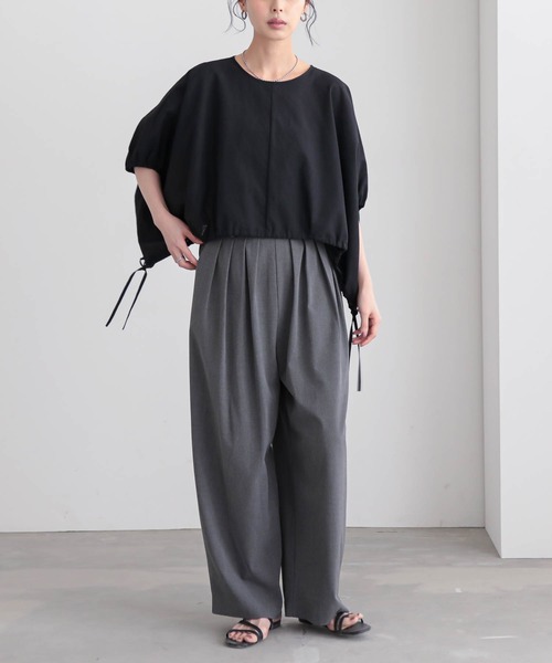 for/c（フォーシー）の「ドロストヘムドルマンブラウス【サスティナブル】（シャツ/ブラウス・レディース・ブラック/オフホワイト・L/M）」の9枚目の写真
