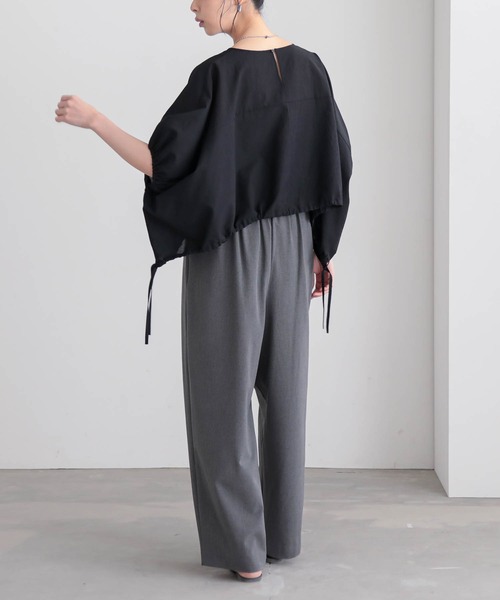 for/c（フォーシー）の「ドロストヘムドルマンブラウス【サスティナブル】（シャツ/ブラウス・レディース・ブラック/オフホワイト・L/M）」の13枚目の写真