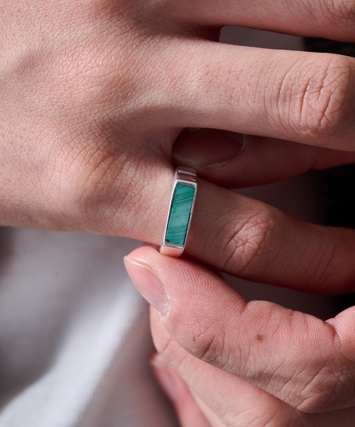 MAISON CLUB（メゾンクラブ）の「【MAISON CLUB】Square Bar Ring Silver925 KUN（リング・メンズ・ターコイズブルー/ブラック/ネイビー/ホワイト/ブラウン/グリーン・FREE）」の22枚目の写真