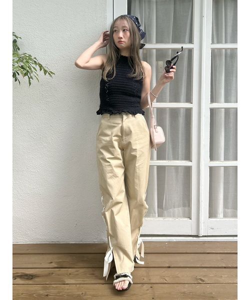 LILY BROWN(リリーブラウン)の「レースアップリボンカーゴパンツ(その他パンツ・レディース・カーキ/ベージュ/ネイビー・0/1)」の20枚目の写真