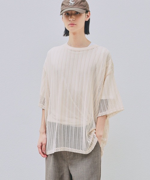 LAKOLE(ラコレ)の「スカシレースアンサンブルTシャツ / 665048(Tシャツ/カットソー・メンズ・ライトグレー/ブラウン/アイボリー/ブラック/グリーン・X-LARGE/LARGE/MEDIUM)」の4枚目の写真