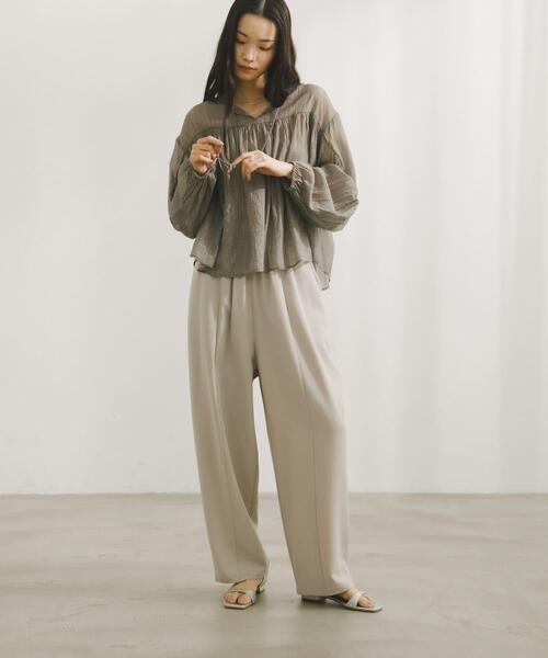 URBAN RESEARCH DOORS(アーバンリサーチドアーズ)の「Cocoon Easy Pants(その他パンツ・レディース・グリーン系その他/ライトベージュ・FREE)」の5枚目の写真