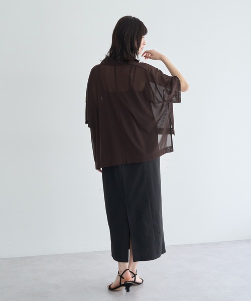 YECCA VECCA(イェッカヴェッカ)の「【2点SET】シアーポロシャツ×キャミワンピース(ワンピース・レディース・ブラック/ブラウン・FREE)」の6枚目の写真