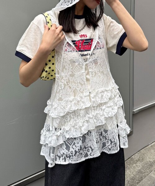 CIAOPANIC（チャオパニック）の「フリフリレースフードベスト（シャツ/ブラウス・レディース・ホワイト/ボルドー/ブラック・ONE SIZE）」の4枚目の写真