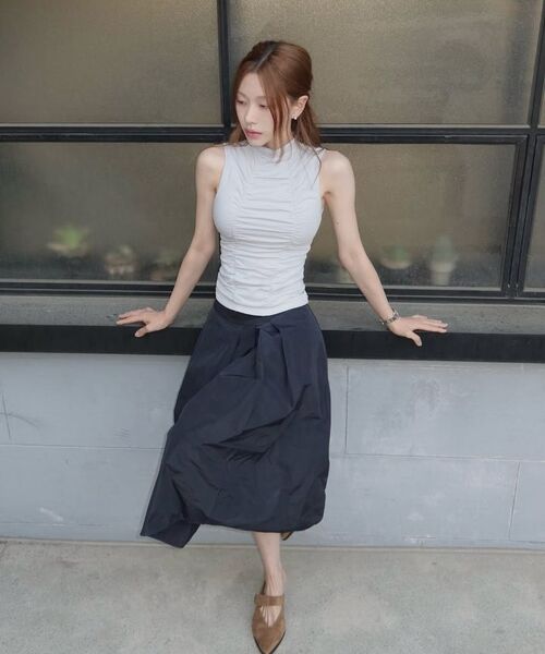 VOONT(ブント)の「Shirring High Neck Sleeveless (SKY BLUE)(Tシャツ/カットソー・レディース・スカイブルー・OS)」の11枚目の写真