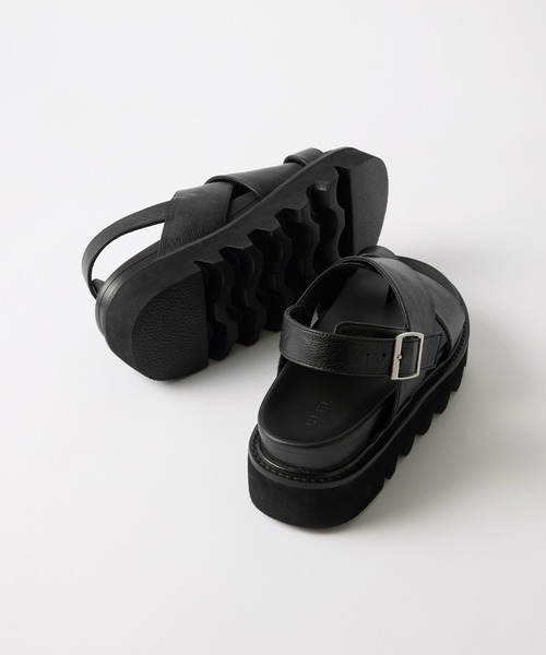 CLEL(クレイル)の「【CLEL】Cow Leather/High Sole Leather Sandals / 牛革/ハイソール レザーサンダル(+6cm)(サンダル・メンズ・ブラック・XS/S/M/L/XL)」の5枚目の写真