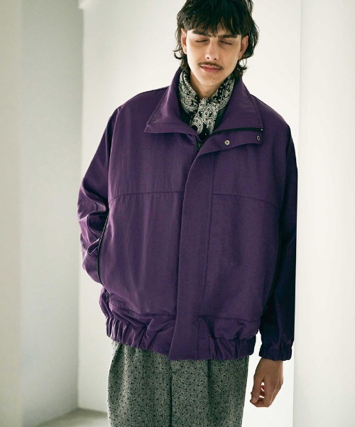 Kelen(ケレン)の「mj11581-HENRY STAND COLLAR SKI JACKET ハイネックジャケット(KLM26FJK1133)(ブルゾン・メンズ・パープル/カーキ/ブラック・38/42/40)」の5枚目の写真